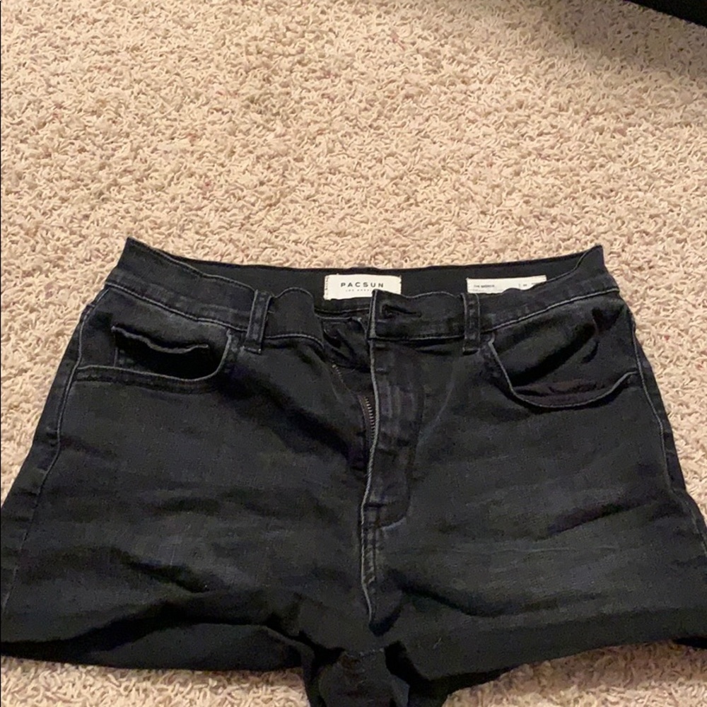 Pac sun shortie shorts